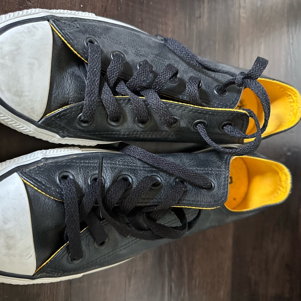 Converse Leather Black and Yellow Sneakers